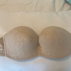 Strapless bra